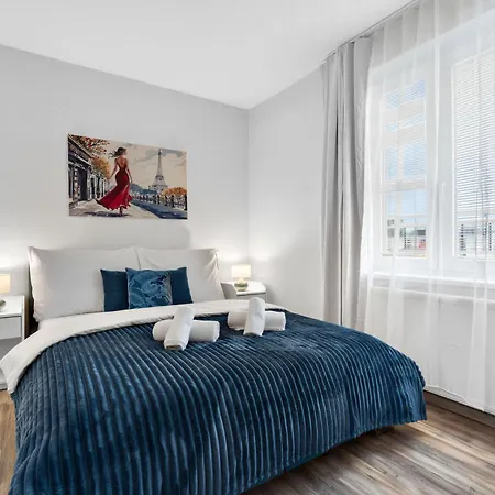 Spacious Family For 6 - Garage & Balcony Apartman Pozsony